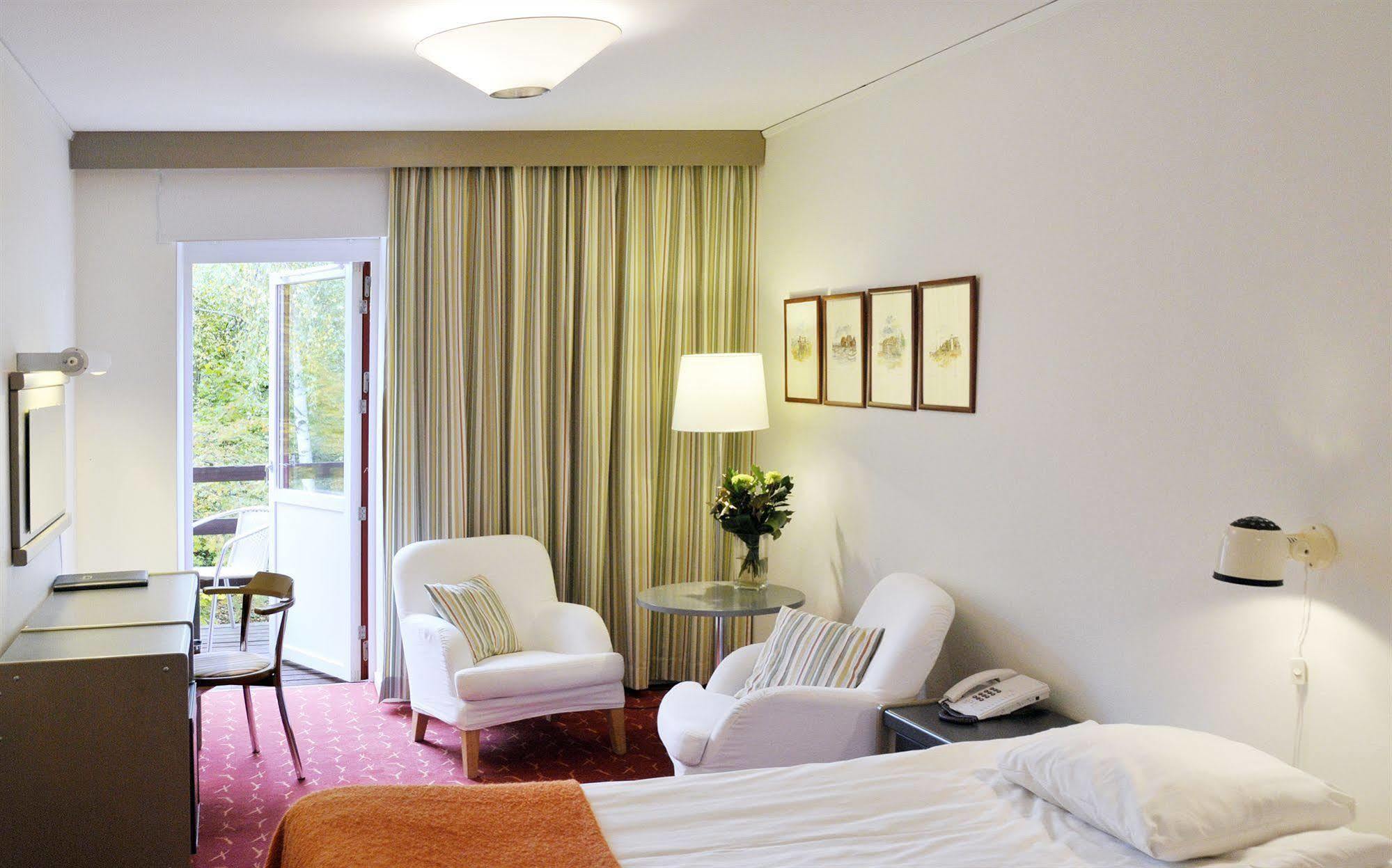 Ariston Hotell Lidingö エクステリア 写真